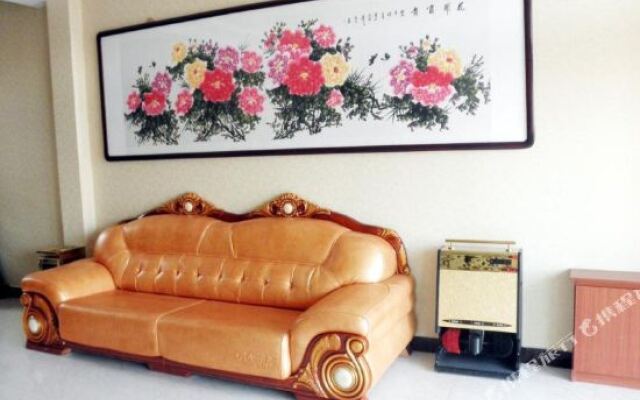 Xilinhaote Harmonious Hotel