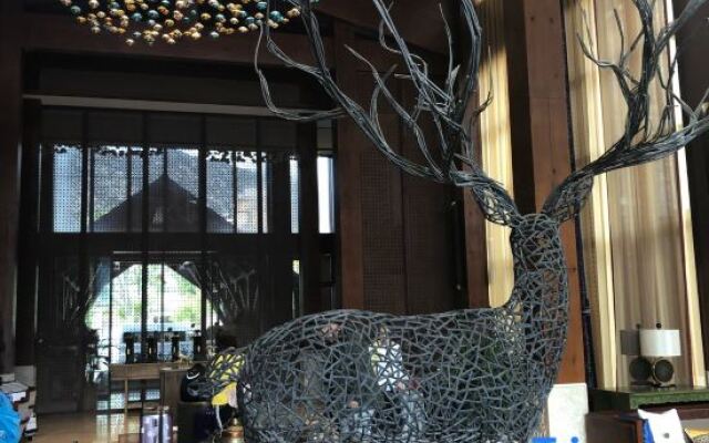 Grand House Tingyue Linzhi