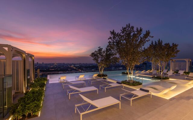Eastin Grand Hotel Phayathai