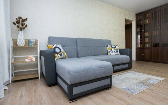 ПоСутки в Калининграде, ул. 9 Апреля д. 46