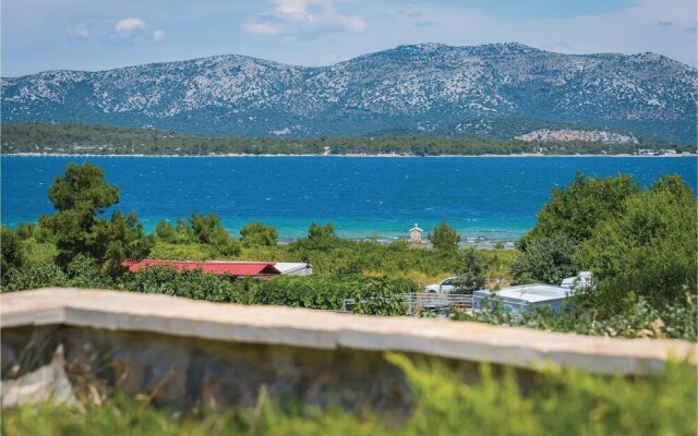 Stunning Home in Betina With Wifi and 3 Bedrooms