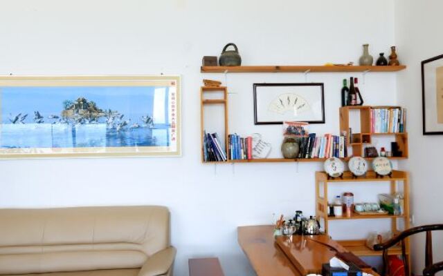 Xingyuxinyuan Lake View Holiday Hotel