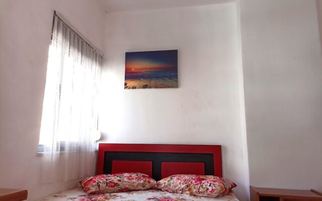 "quiet Apartment by the sea Num9495"