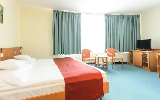 Hunguest Hotel Aqua Sol