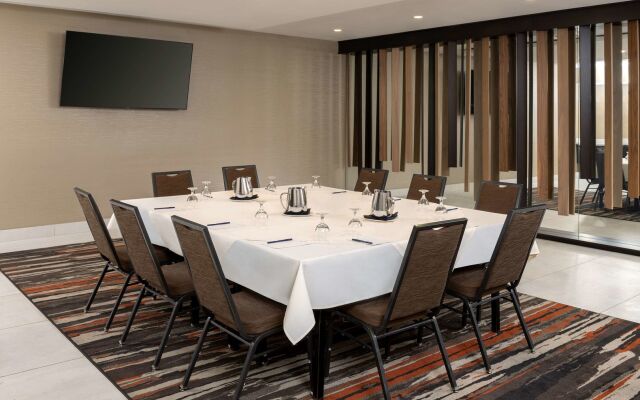 DoubleTree by Hilton Hotel San Bernardino