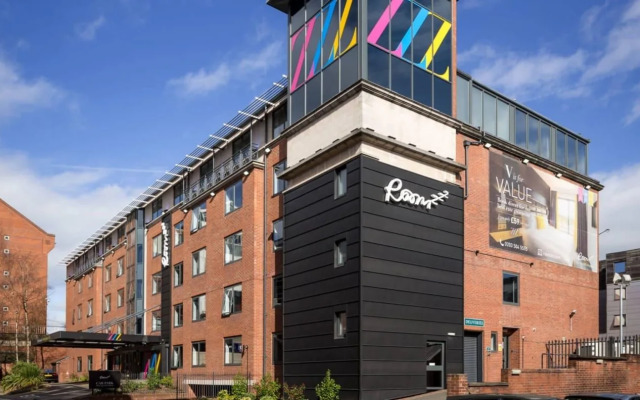 Roomzzz Nottingham City