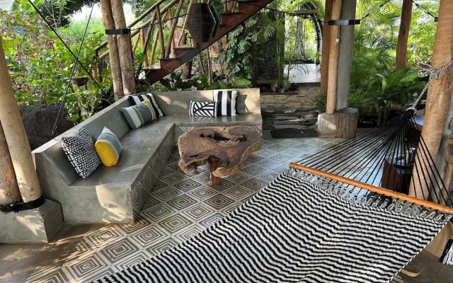 Isleta El Espino Ecolodge