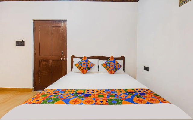 Fabexpress Peacock Suites