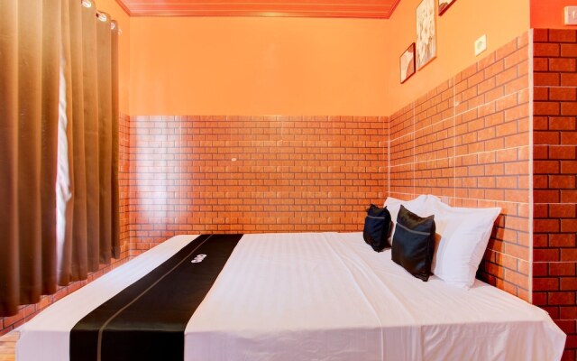 Collection O 93742 Sidodadi Hotel Dan Resto
