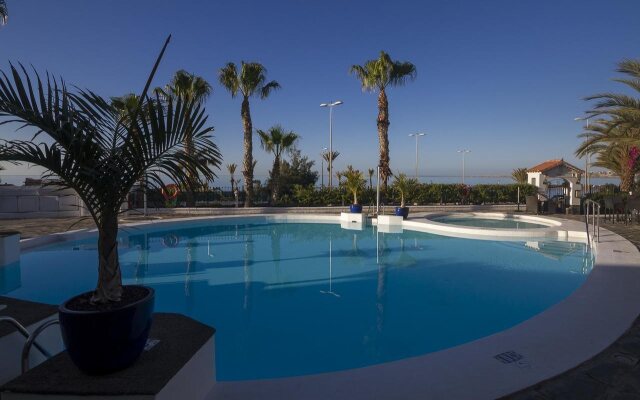 Sunsuites Carolina