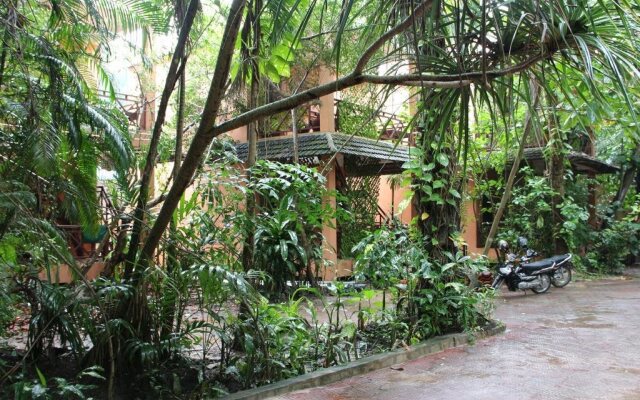 Snake House