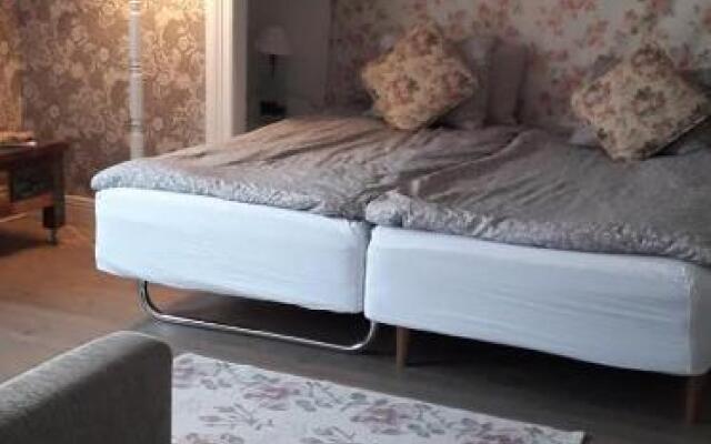 Casa Fontenay charmig lägenhet nära stadsparken och Vättern