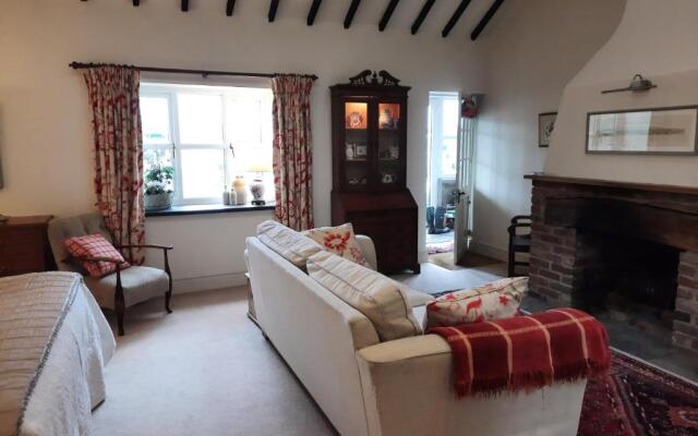 The Shippon, Parc yr Odyn, Pentraeth, Anglesey LL75 8UL