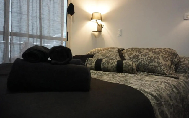 Leguizamon Studios & Suites Premium