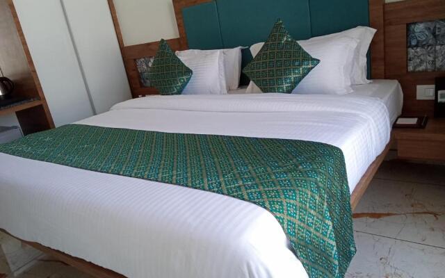 Angel Lords Eco Inn Amreli