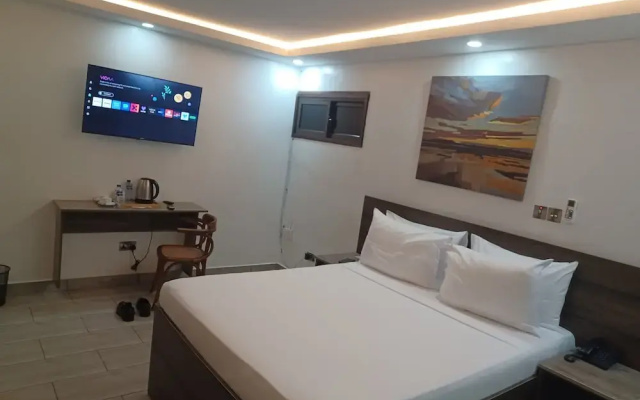 makaazi hotel Nyali