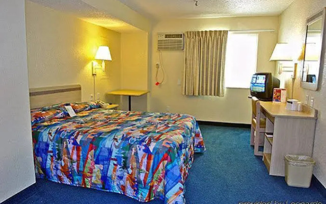 Motel 6 Minneapolis Airport - Mall of America