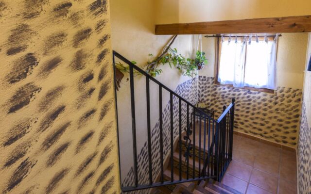 House Angelita Olocau del Rey 13406