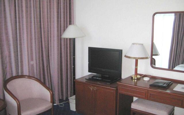 Zhongguo Hualu Hotel - Dalian