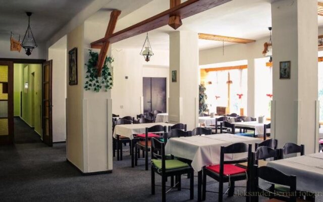 Hotel Maxov
