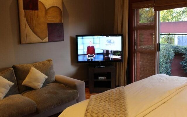 Saffron Guest House