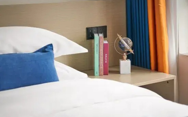 Lans Tine Hotel