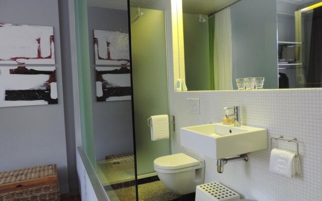B&B Lodgingat8