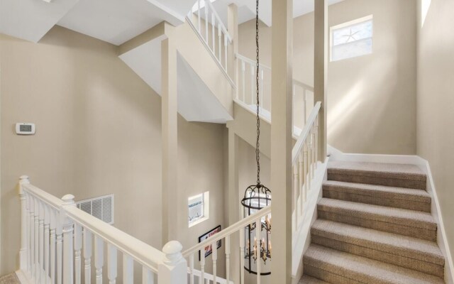 Island in The Sun - 1938190