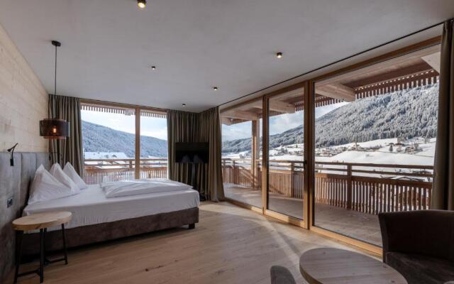 Alpine Nature Hotel Stoll