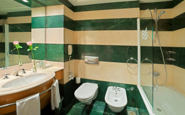 Crowne Plaza Hotel Beirut by IHG