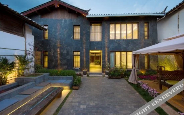 Yinman·Courtyard Yushe Life Aesthetics Designer B&B (Lijiang Old Town Sifang Street)