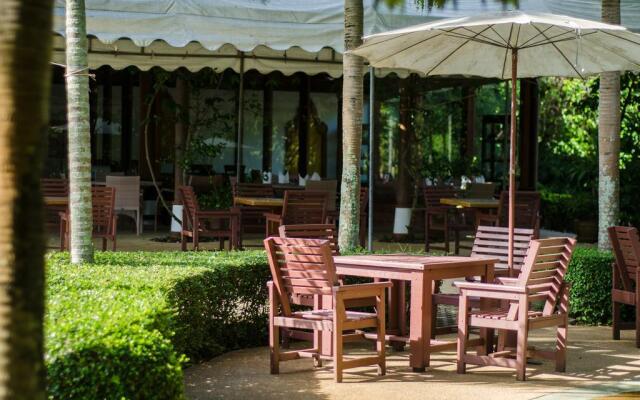 Petchvarin Resort and Spa