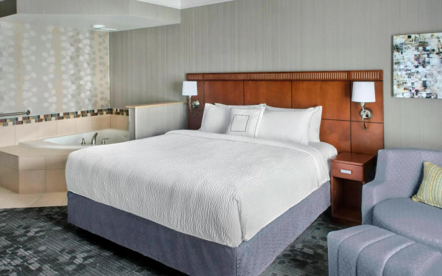 Courtyard by Marriott Paramus