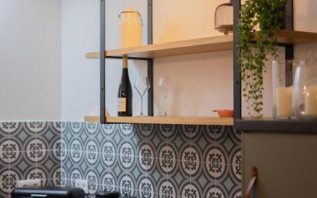 Entre Nous Le Maréchal