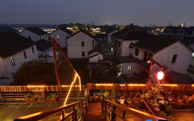 Zhouzhuang Water Moon Pavilion Inn