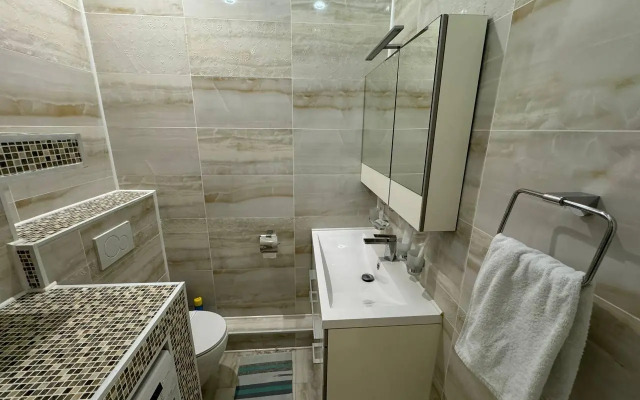 Апартаменты на улице 60 лет Октября 27