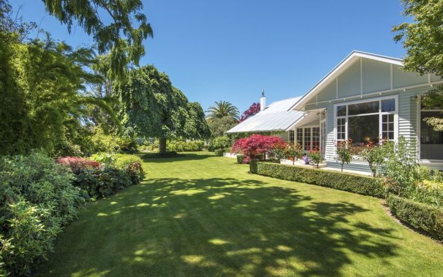 Botanica Bed and Breakfast