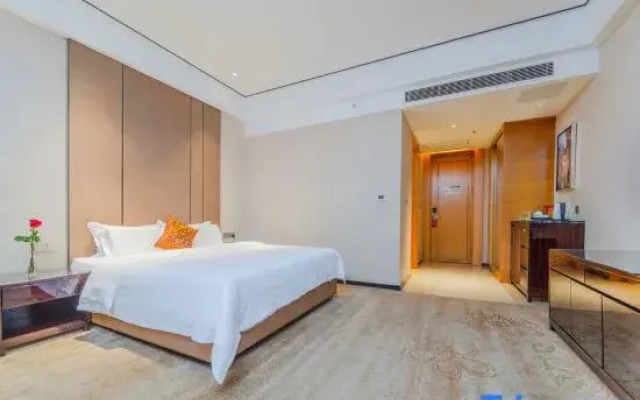 Zhongshan Randa Plaza Rezen Select Hotel