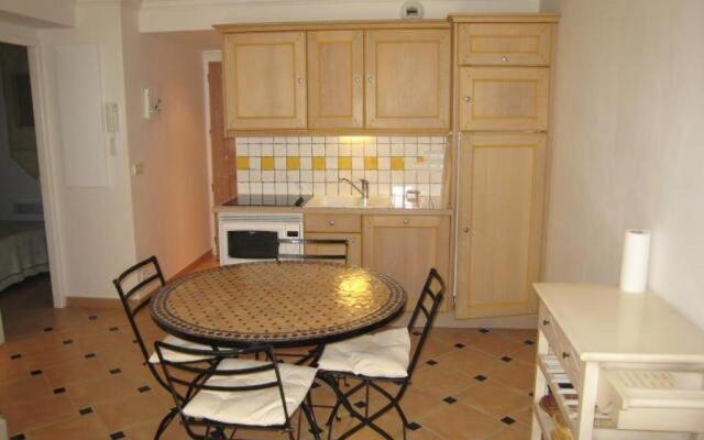 Appartement Cavalaire-sur-Mer, 3 pièces, 6 personnes - FR-1-100-205
