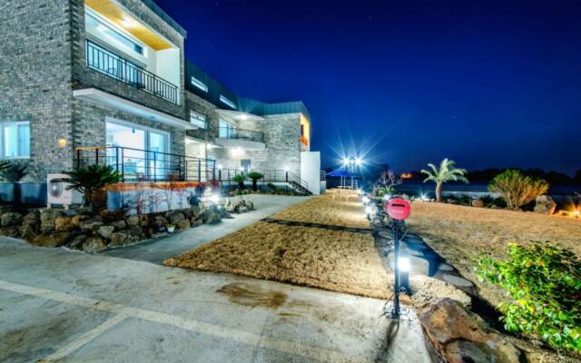 Swimeong Spa Pension