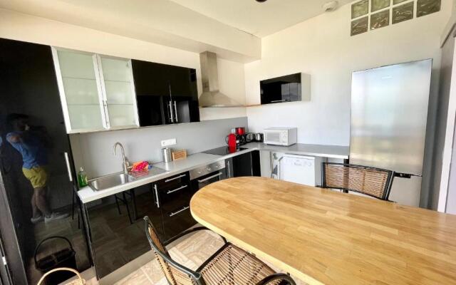 LUXURY! T3 standing 2 Vue mer exceptionnelle 180