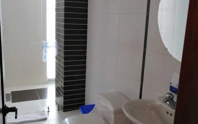 Hotel Torre De Cristal