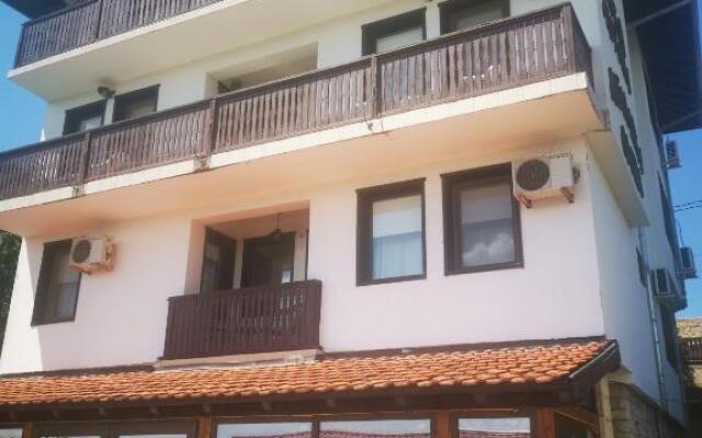 Family Hotel Arbanashka Sreshta