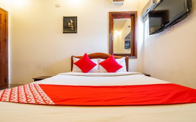 Song Xanh Hotel