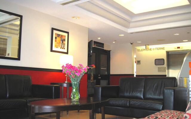 Quality Hotel & Suites Montreal East