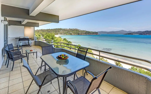 Beachfront Hamilton Island