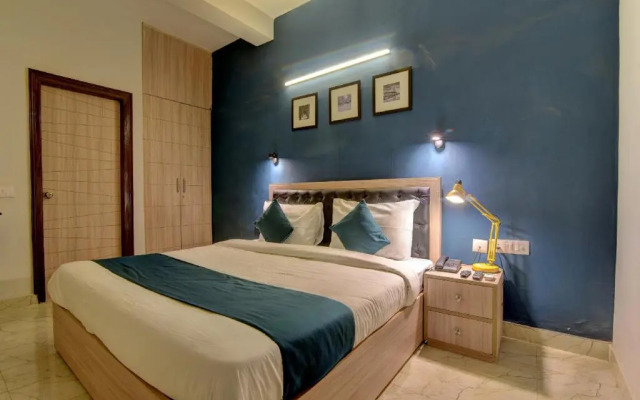 Nazeer Hotel By OYO Rooms