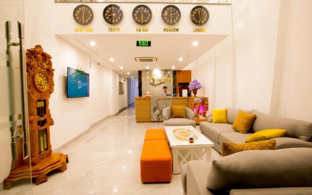 Que Huong Hotel