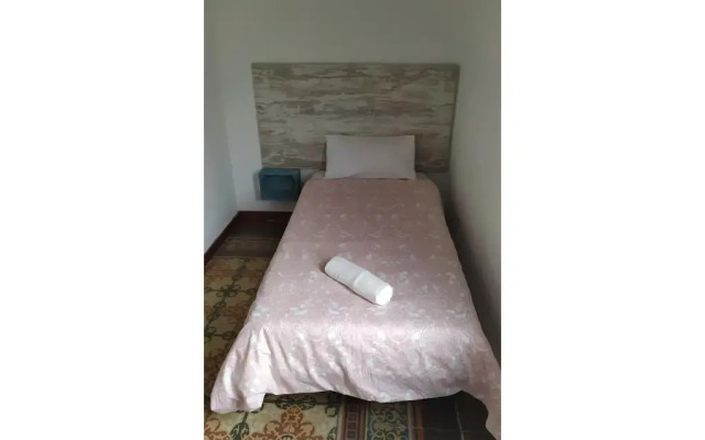 Break in Gothic Barcelona Hostal