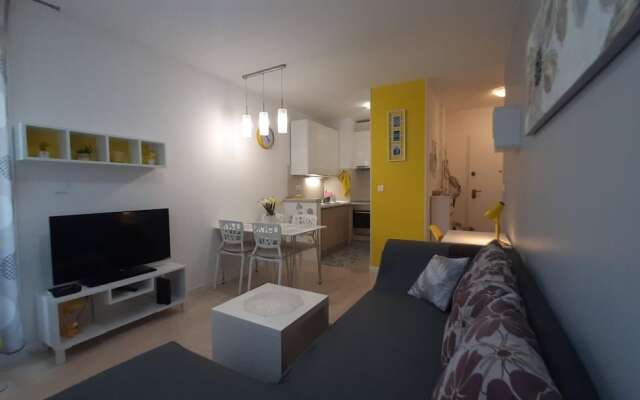 Verdi 1-bed Apartment in Split